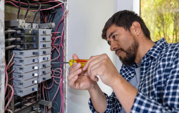 Best Affordable Emergency Electrician  in Schuyler, NE